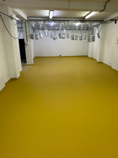 APLICACIÓN DE PISO DE POLIURETANO DE UCRETE EN PLANTA DE CEREALES Y SNACKS RASIL - HUACHIPA