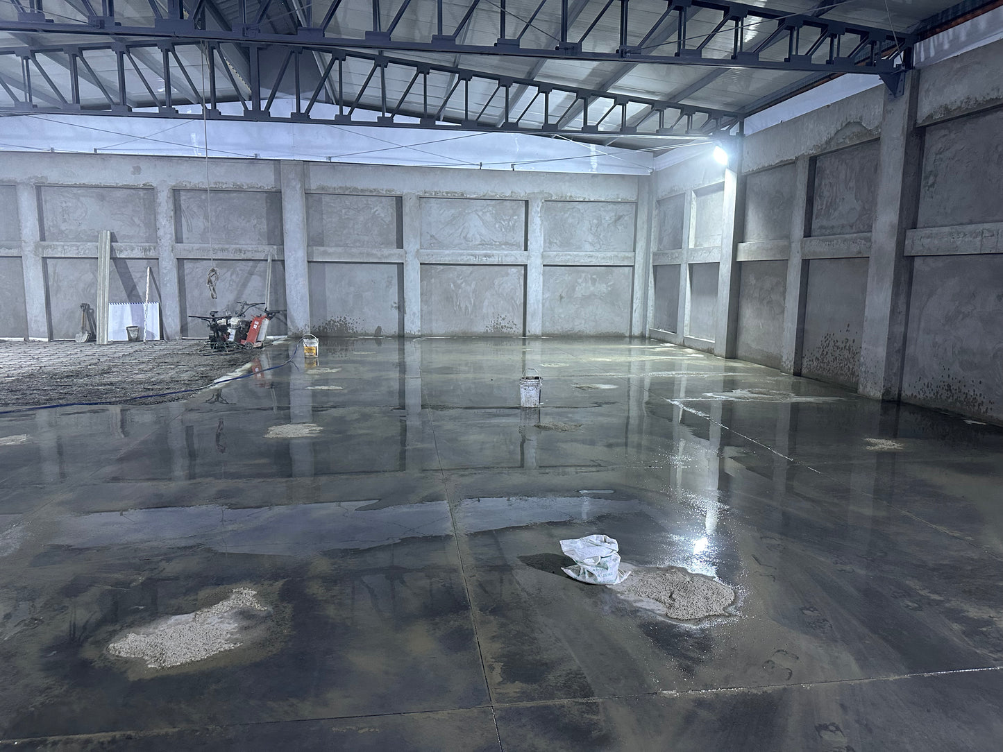 VACIADO DE CONTRAPISO INDUSTRIAL PARA USO DE ALMACEN TEXTIL- SR MOISES -ATE