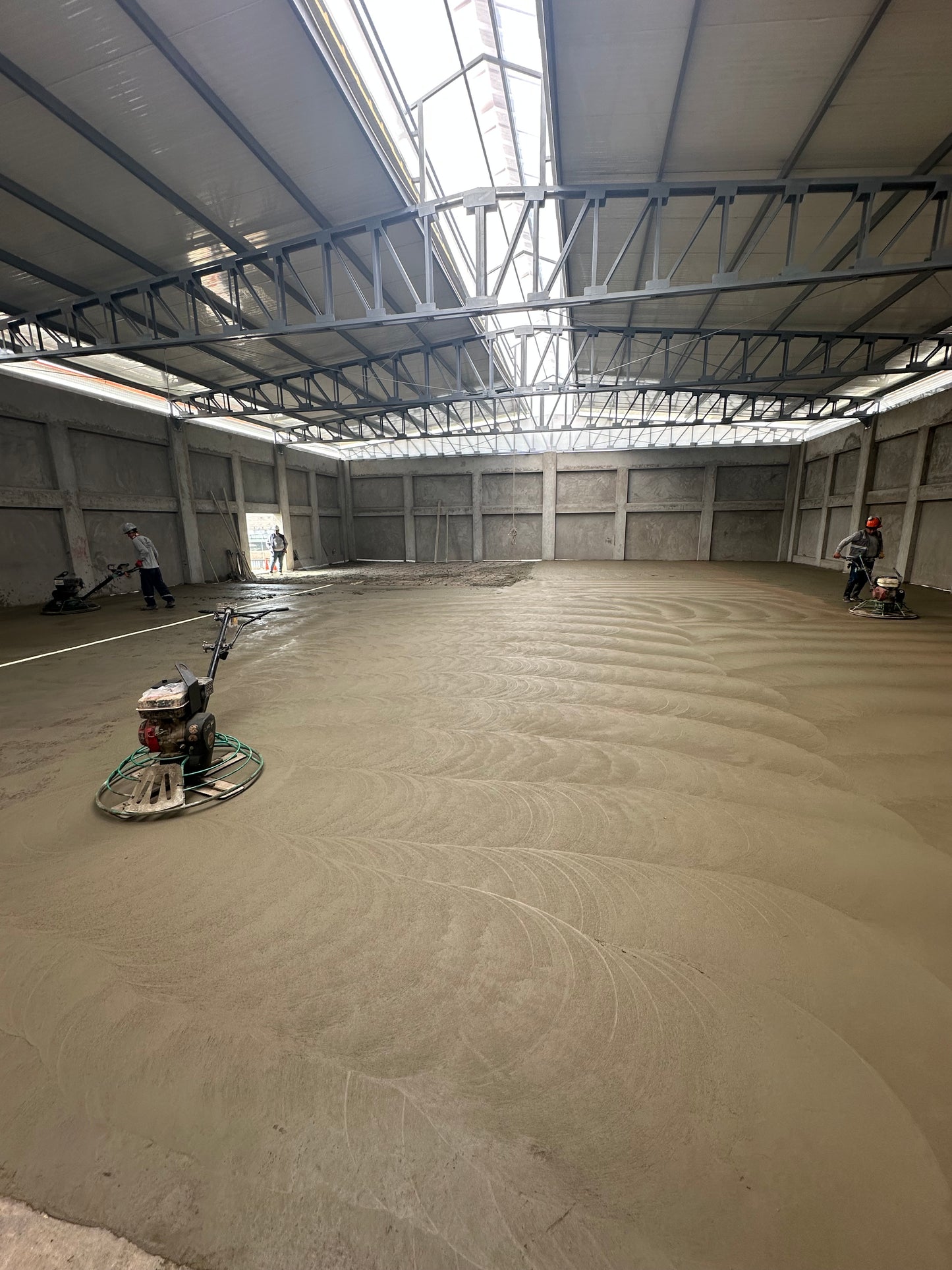 VACIADO DE CONTRAPISO INDUSTRIAL PARA USO DE ALMACEN TEXTIL- SR MOISES -ATE