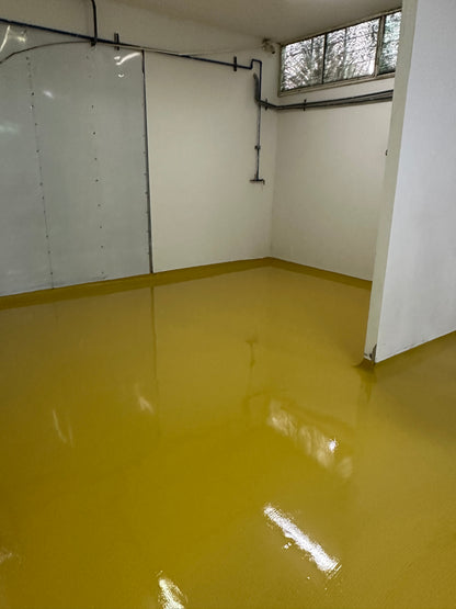 APLICACIÓN DE PISO DE POLIURETANO DE UCRETE EN PLANTA DE CEREALES Y SNACKS RASIL - HUACHIPA