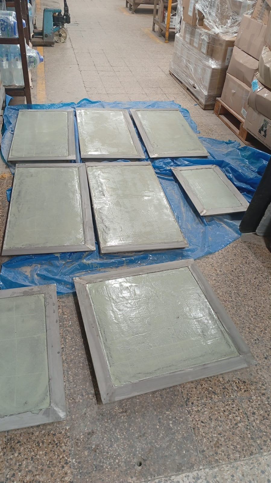 APLICACIÓN DE PISO DE POLIURETANO DE UCRETE - TIENDAS DE METRO SAN FELIPE Y PERCHING HYT SAC - JESUS MARIA