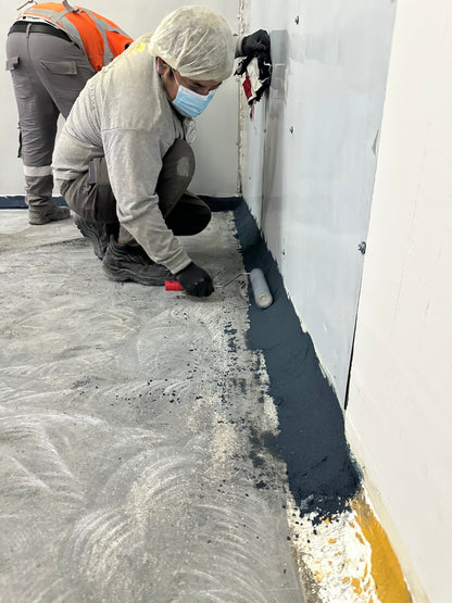 APLICACIÓN DE PISO DE POLIURETANO DE UCRETE EN PLANTA DE CEREALES Y SNACKS RASIL - HUACHIPA