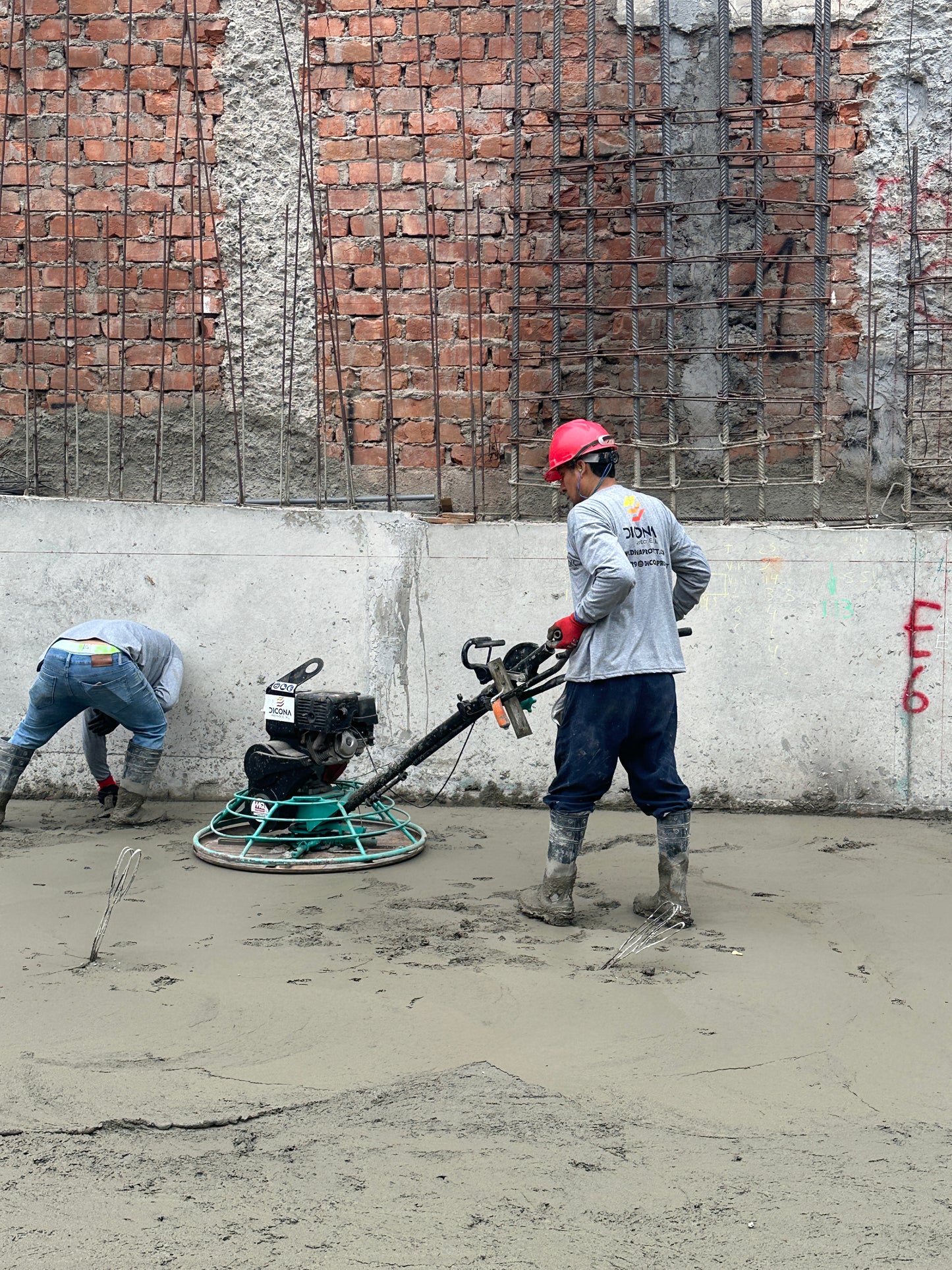 VACIADO DE LOSAS DE TECHO PARA EDIFICIO - INMOBILIARIA  -SALAMANCA, ATE