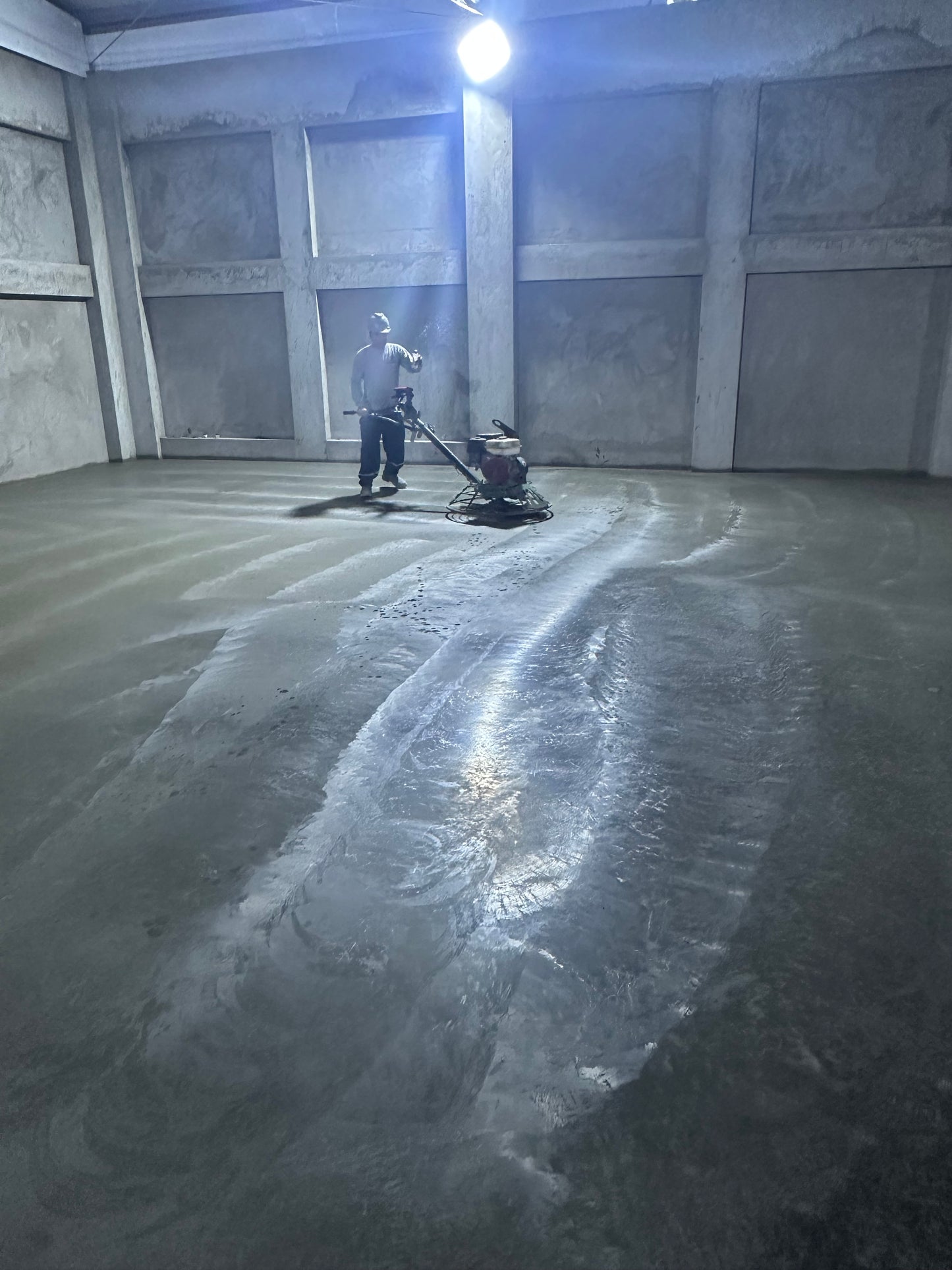 VACIADO DE CONTRAPISO INDUSTRIAL PARA USO DE ALMACEN TEXTIL- SR MOISES -ATE