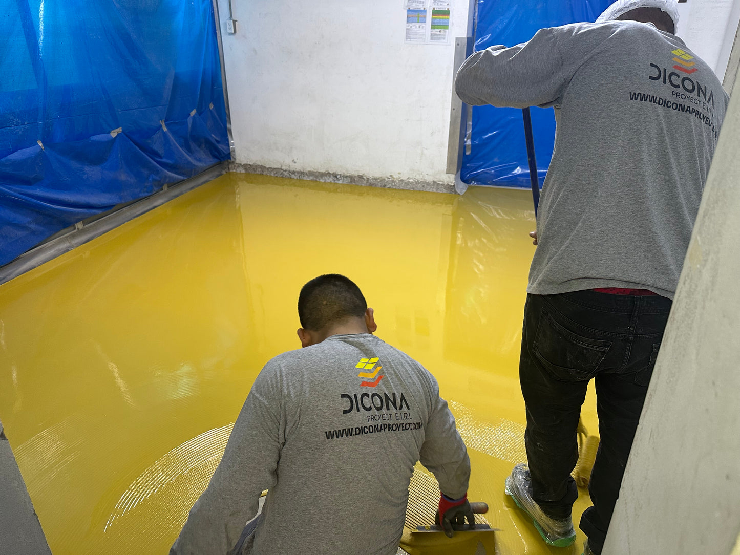 APPLICATION OF UCRETE POLYURETHANE FLOOR FOR FREEZING CHAMBER AT -20 DEGREES AND PROCESSING AREA - GRAN MOLINO BAKERY - CALLAO