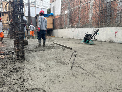 VACIADO DE LOSAS DE TECHO PARA EDIFICIO - INMOBILIARIA  -SALAMANCA, ATE