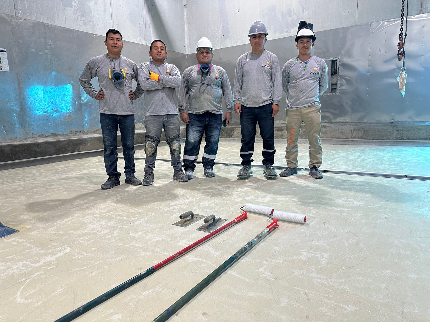 APLICACION DE PISO DE POLIURETANO DE UCRETE - COCINA PARA PROCESADORA DE POTA - KSL PESCADOS PUCUSANA