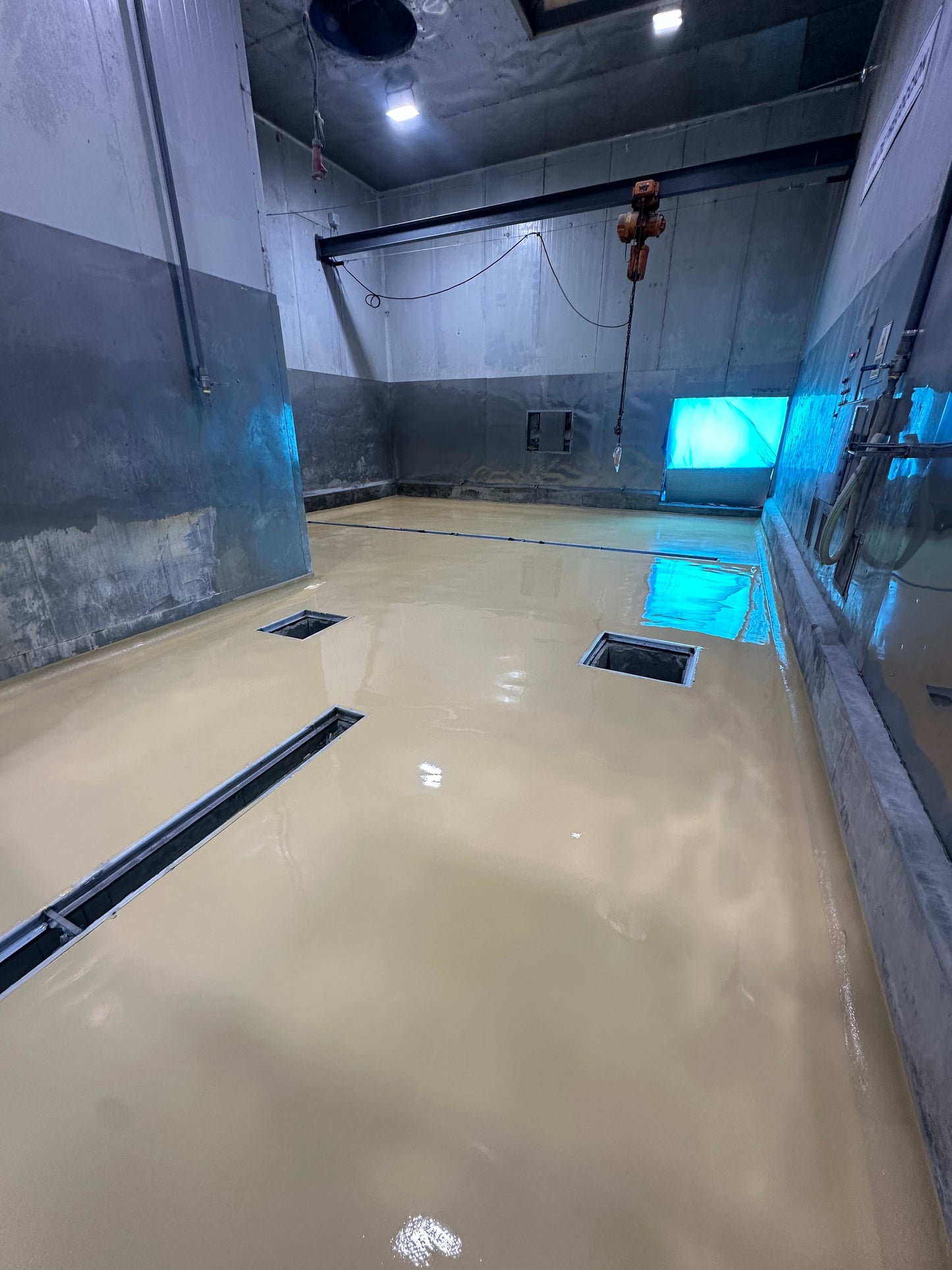 APLICACION DE PISO DE POLIURETANO DE UCRETE - COCINA PARA PROCESADORA DE POTA - KSL PESCADOS PUCUSANA