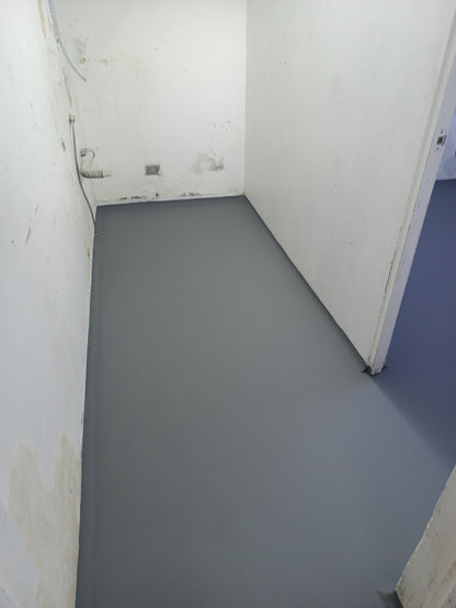 APLICACIÓN DE PISO DE POLIURETANO DE UCRETE - AREA LABORATORIO DE GOMITAS Y SUPLEMENTOS - NOVOAMERICA - SJM