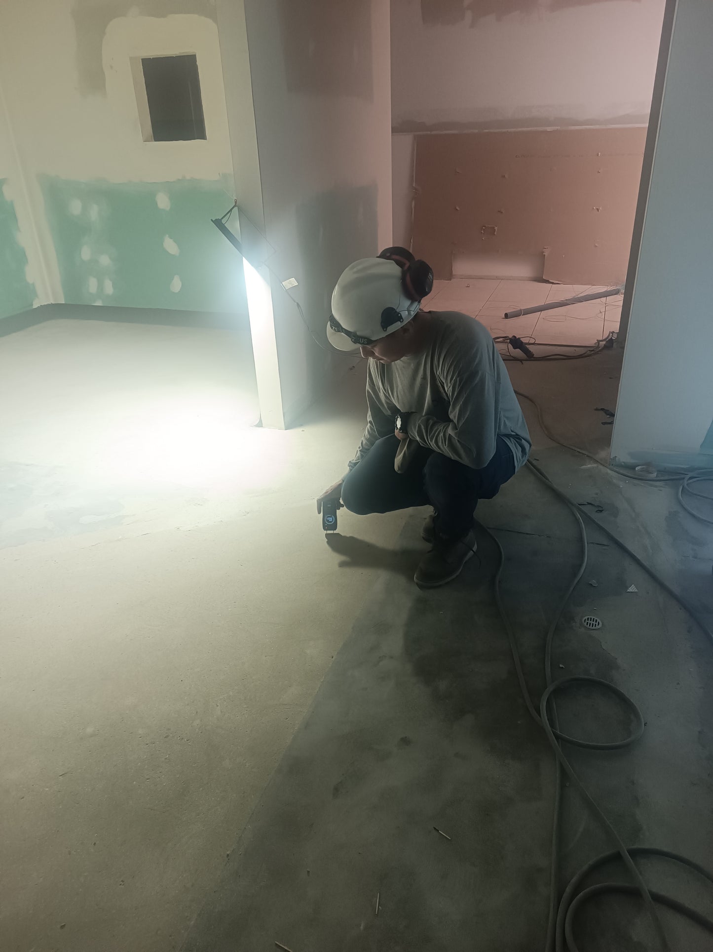 APLICACIÓN DE PISO DE POLIURETANO DE UCRETE - SMART BLENDS - SURQUILLO