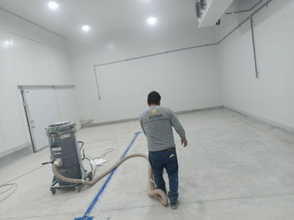 APLICACION DE  PISO DE POLIURETANO DE UCRETE-  SALAS DE PROCESAMIENTO DE FRUTAS -MARIPOSA ANDINA-LURIN