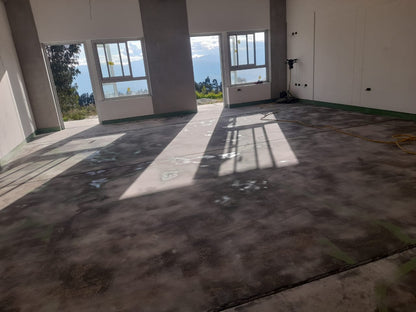 APLICACIÓN DE AUTONIVELANTE EPOXICO - LUANA CAPELLA CONSTRUCTORES EIRL-COLEGIO EN TANGALBAMBA CAJAMARCA