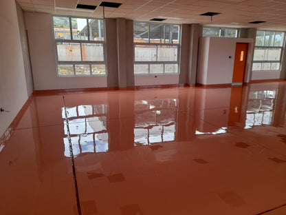 APLICACIÓN DE AUTONIVELANTE EPOXICO - LUANA CAPELLA CONSTRUCTORES EIRL-COLEGIO EN TANGALBAMBA CAJAMARCA